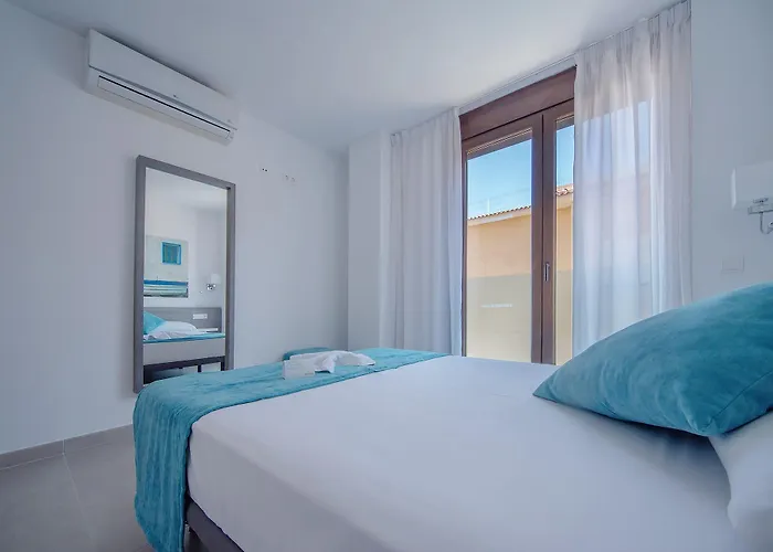 Hotel Ferrer Skyline