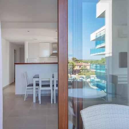 Ferrer Skyline Apartamento 4*