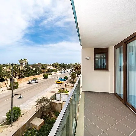 Ferrer Skyline Apartamento 4*